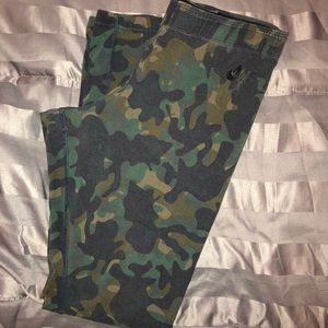 ❌❌SOLD Nike camo leggings size large SOLD ❌❌